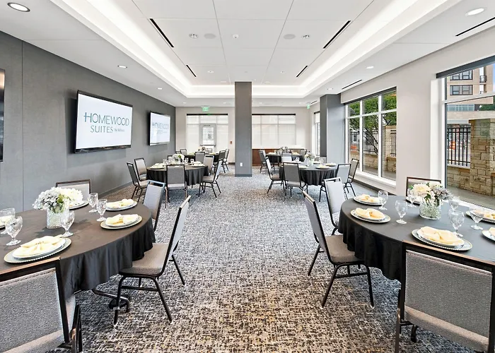 Homewood Suites By Hilton Rochester Mayo Clinic-St. Marys Campus